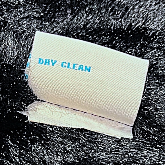 C&C California Faux Fur Jacket - NWT - Picture 7 of 7